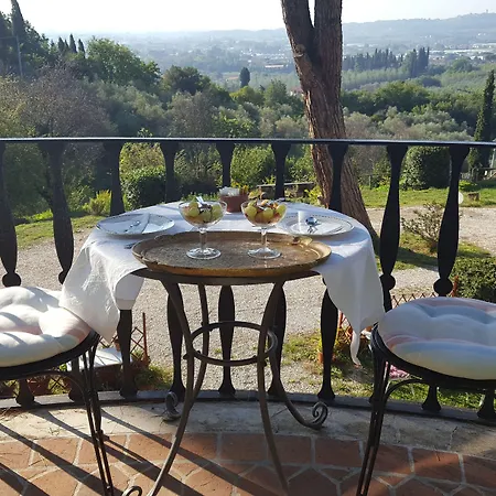 Alloggi In Storica *