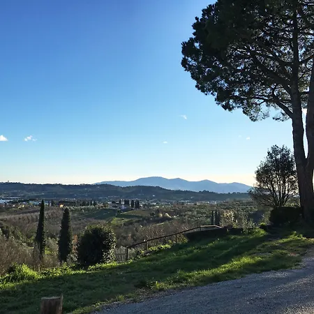 Alloggi In Storica Willa